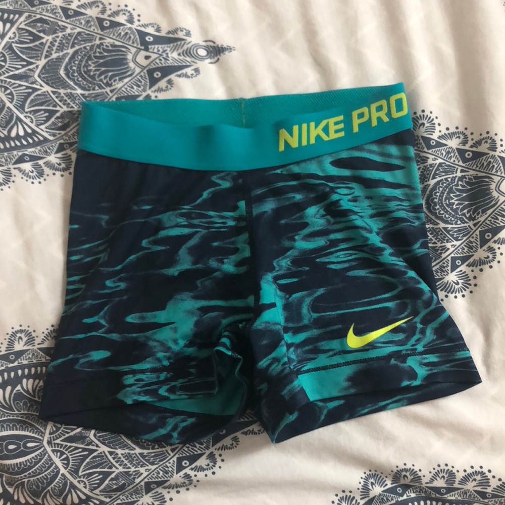 Nike pro spandex shorts